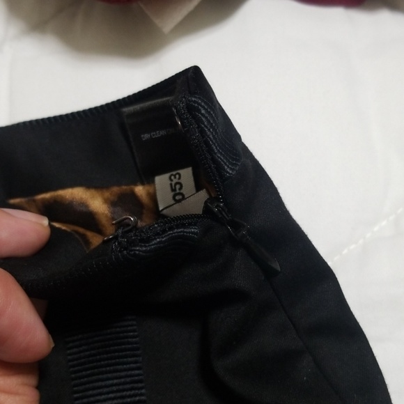 Express Pencil Skirt - Picture 6 of 8